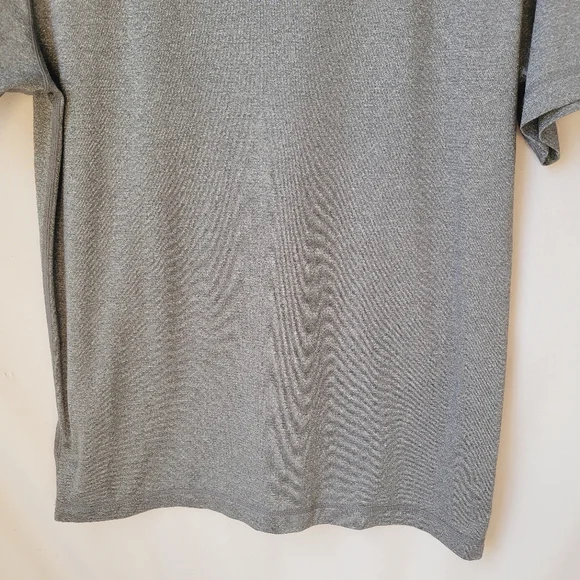 Vuori Tradewind Performance Tee Gray M - Picture 9 of 12